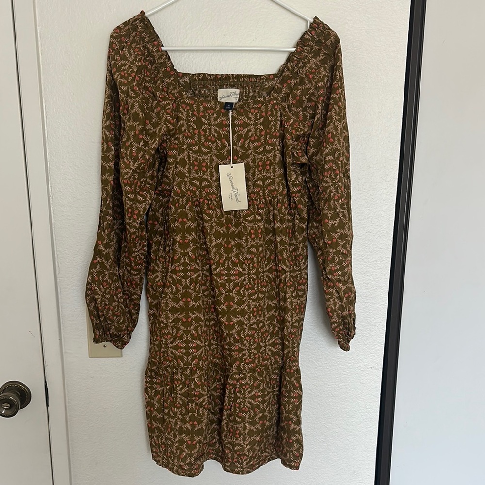 Universal Thread Floral Long Sleeve Dress